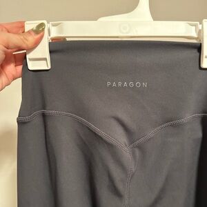 Paragon Front Slit Sculptseam Flare Legging size S NWOT.